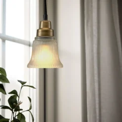 PR Home Hängelampe Emmi, satiniert/messing, Glas Stecker E27