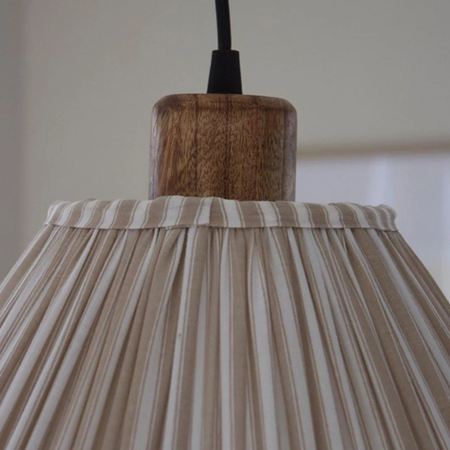 PR Home Hängelampe Estrid, beige, Stoff, Ø 40 cm, E27