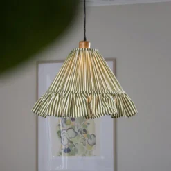 PR Home Hängelampe Estrid, moosgrün, Stoff, Ø 40 cm, E27
