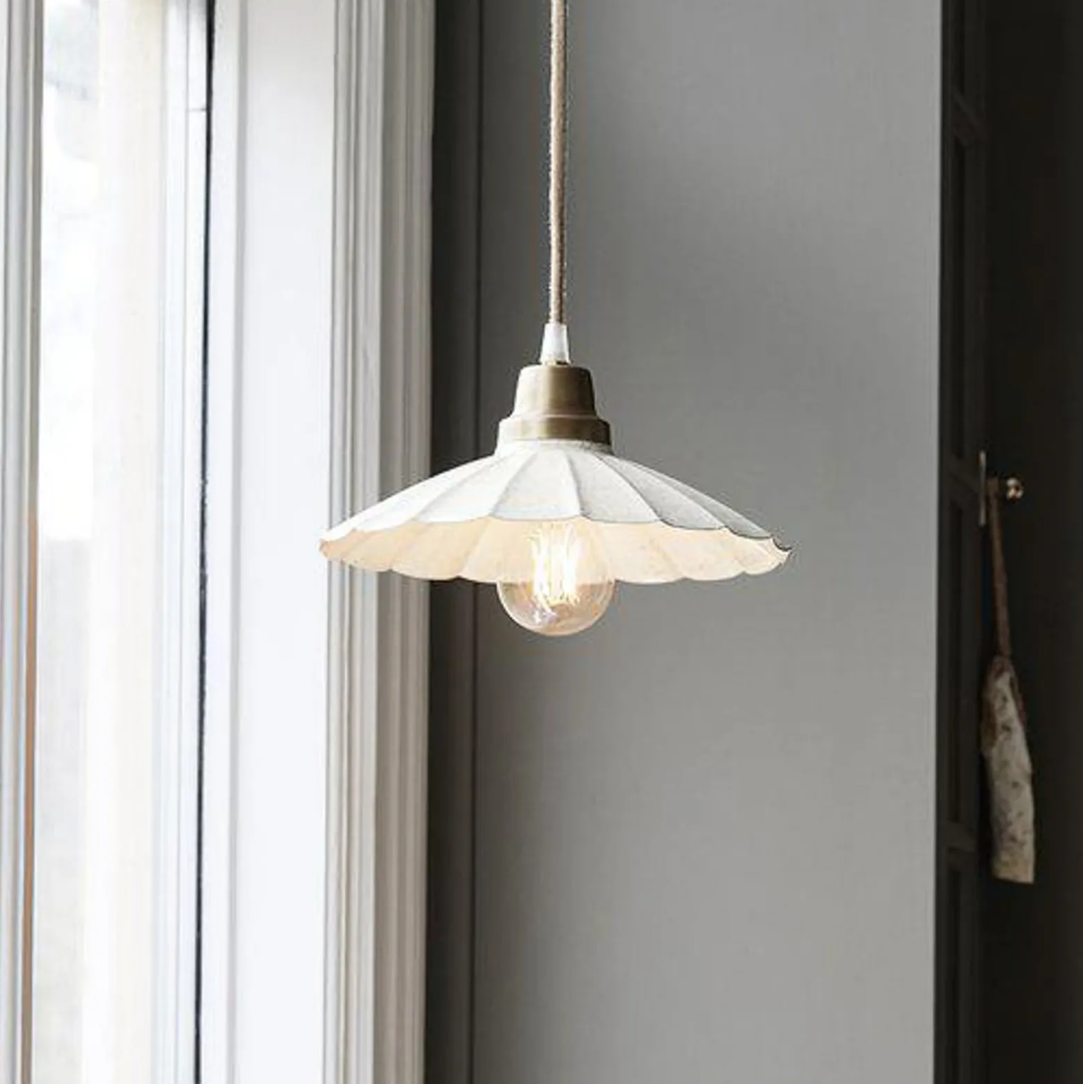 PR Home Hängeleuchte Ester, offwhite, Ø 24 cm, Eisen Stecker