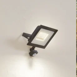 Prios LED-Außenstrahler Maikel, 50W, 4000lm, Metall, Sensor