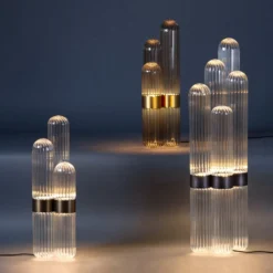 pulpo LED-Tischleuchte Cactus Small, klar/messingfarben