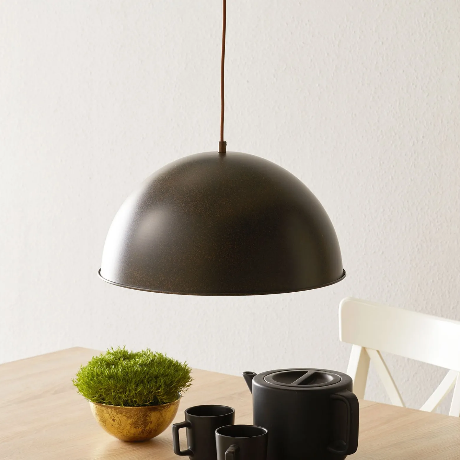 Rostfarbene Metall-Pendellampe Xirena I