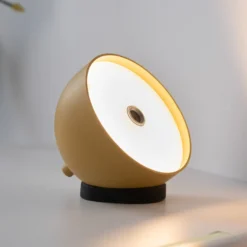 SCHÖNER WOHNEN LED-Akku-Tischlampe Bellies Blütenzauber IP54