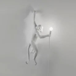 SELETTI Monkey Lamp LED-Deko-Wandlampe weiß, links