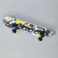 Skateboard-LED-Deckenleuchte Easy Cruiser Graffiti