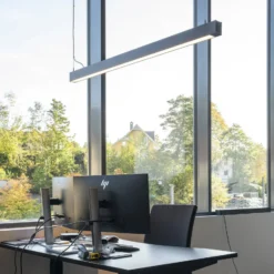 SLC LED-Lichtleiste CLICK, schwarz, 112 cm, CCT, DALI, IP20