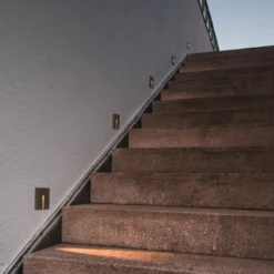 SLV Concreto LED-Wandeinbauleuchte IP65, schmal