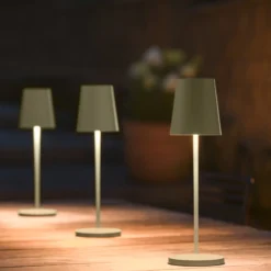 SLV LED-Akkulampe Vinolina Two, grün, Alu, Ø 11 cm, IP65