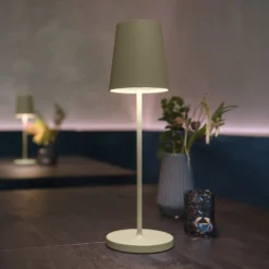 SLV LED-Akkulampe Vinolina Two, grün, Alu, Ø 11 cm, IP65