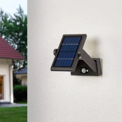 Solarbetriebene LED-Außenwandlampe Valerian