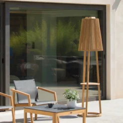 Solar-Stehleuchte Tecka mit Sensor, teak