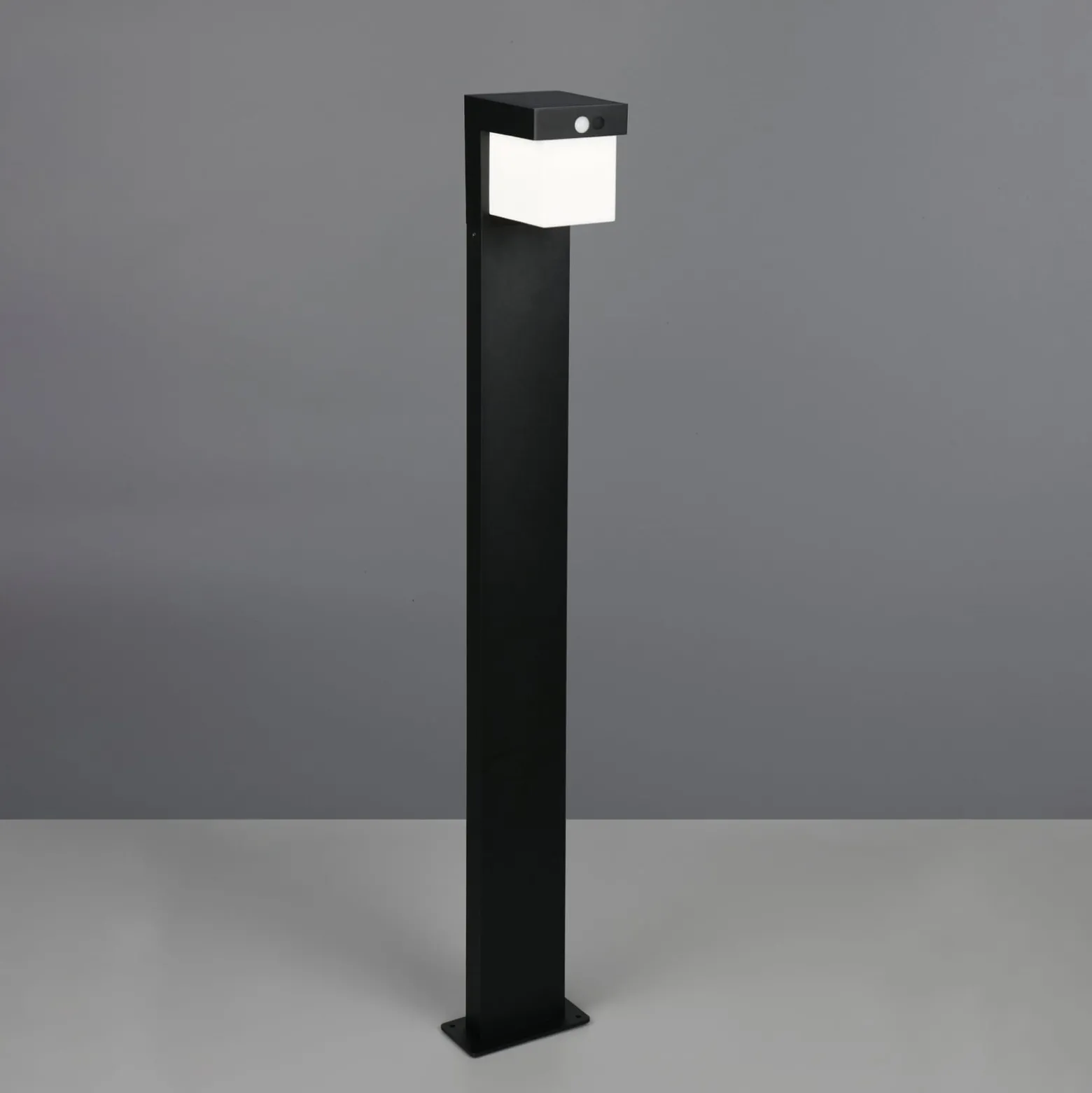 Solar-Wegeleuchte Colombo, schwarz matt, Metall, Höhe 100 cm