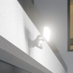 STEINEL LED-Außenwandstrahler XLED Protect S, Sensor, weiß