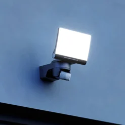 STEINEL Smart Sensor-Außenstrahler XLED Home 2 SC schwarz