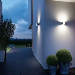 STEINEL Smart Sensor-Außenwandlampe L 830 SC anthrazit IP44
