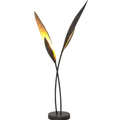 Strelicie - eine grazile LED-Hockerleuchte