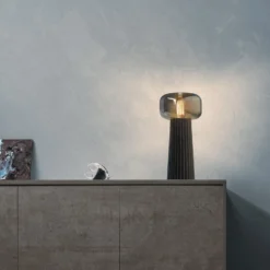 Tischleuchte Faro, Glas, Kunststoff, E27-Fassung, schwarz