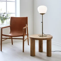 Tischleuchte Rise, Höhe 75 cm, messing antik, Eisen, Glas
