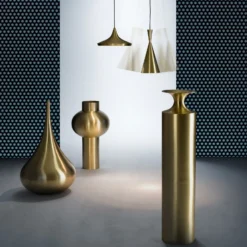 Tom Dixon Beat Wide LED-Hängeleuchte, messing