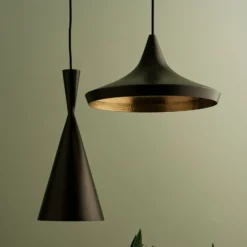 Tom Dixon LED-Hängelampe Beat Flat, schwarz, Ø 56 cm