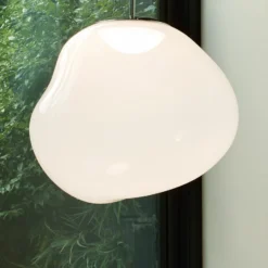 Tom Dixon LED-Hängelampe Melt, Ø 28 cm, opal/goldfarben