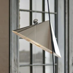 Tom Dixon LED-Hängelampe Pose, silber, Ø 43 cm, Stahl, dim