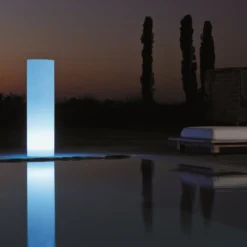 Tower - per App steuerbare LED-Dekoleuchte