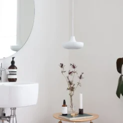 UMAGE Cassini mini LED-Pendelleuchte weiß