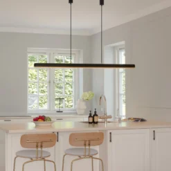 UMAGE LED-Hängelampe Hazel Branch, schwarz/messing, 150 cm