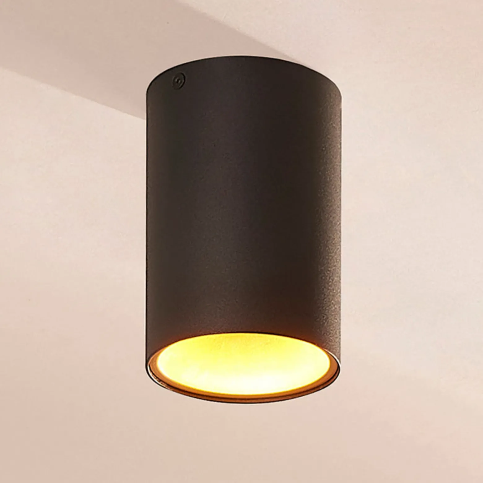 Vinja - Deckenleuchte mit Innenreflektor