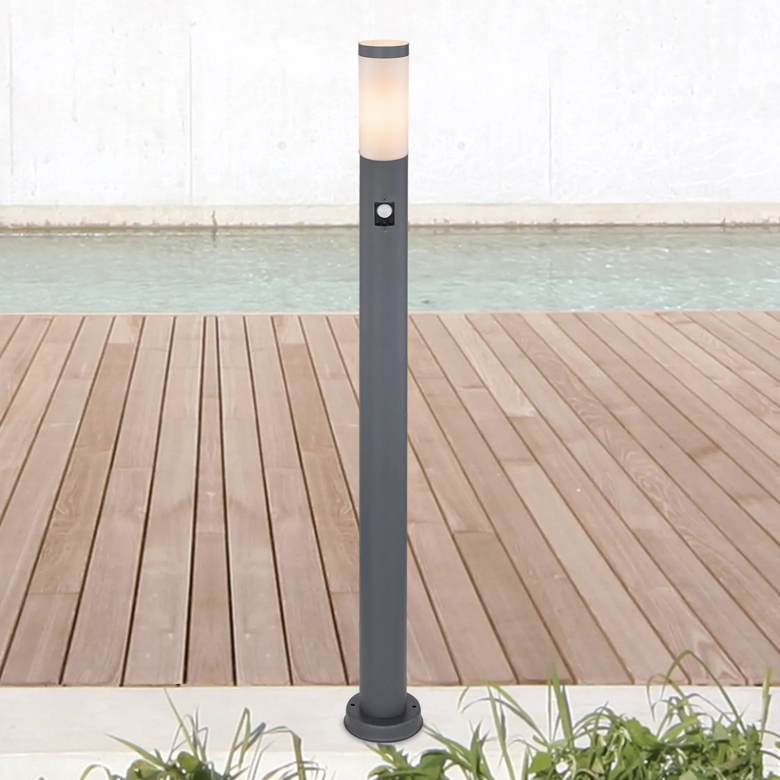 Wegeleuchte Boston, Höhe 110 cm, mit Sensor